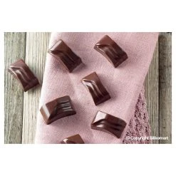 Moule à Chocolat 14 Rectangles Ondulés Easy Choc - Silicone Spécial Chocolat -Wilton shop moule a chocolat 14 rectangles ondules easy choc silicone special chocolat 2